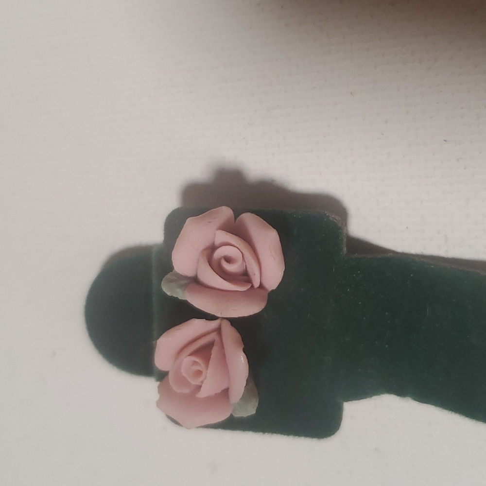 Rose stud earrings